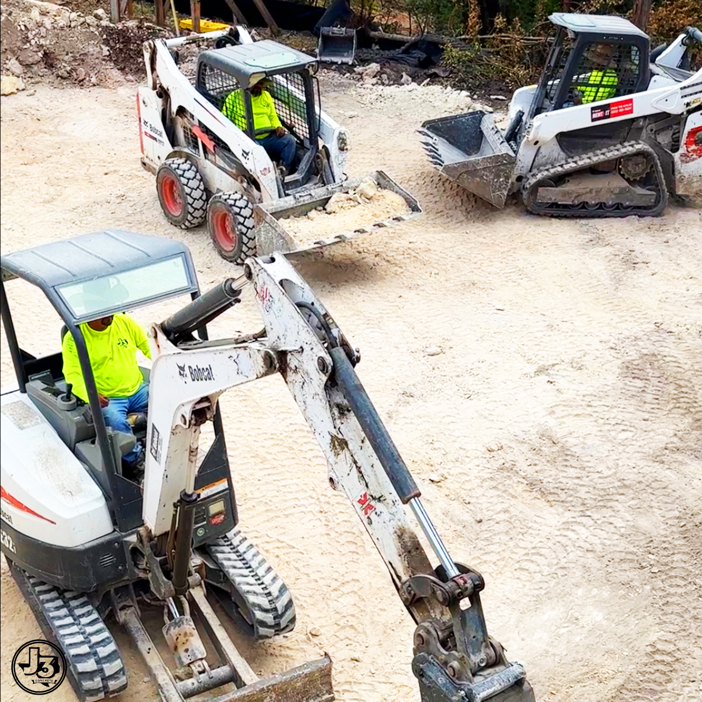 RESIDENTIAL DEMOLITION, EXCAVATION, & HAUL-OFFS